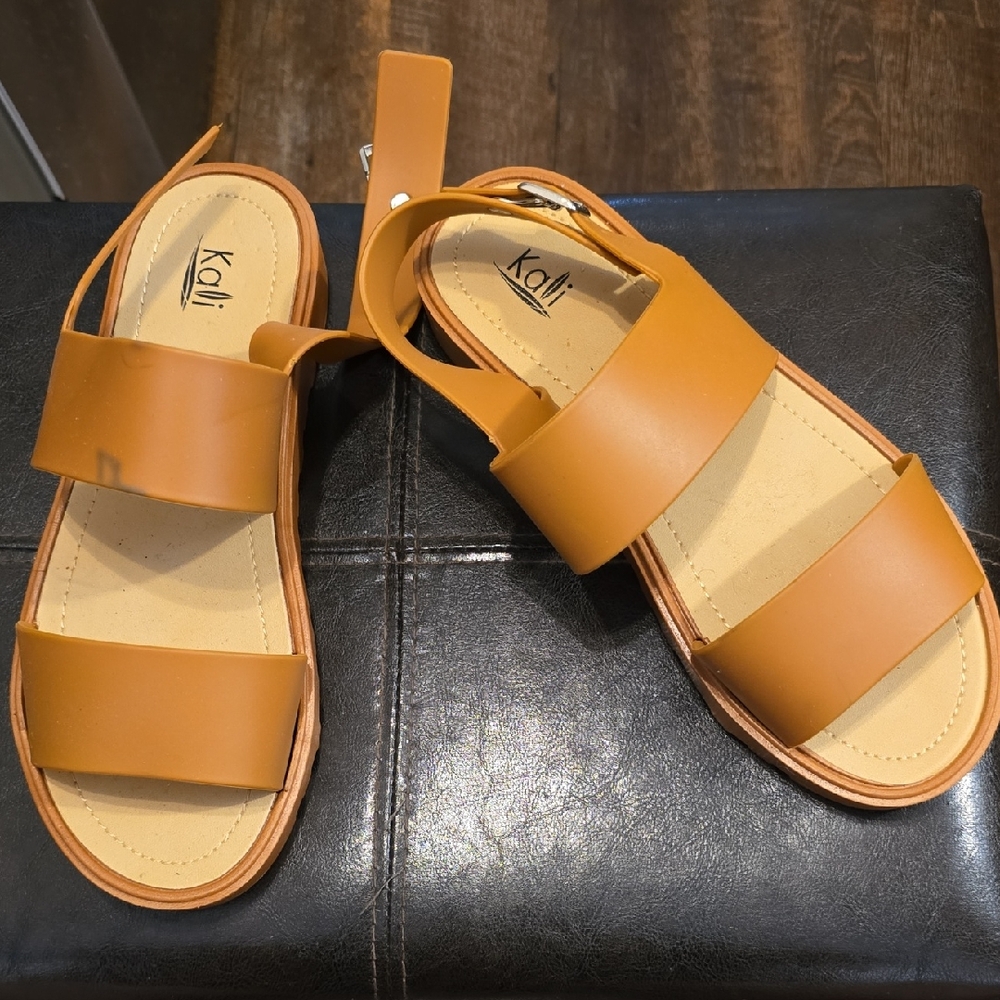 Kali Sandals